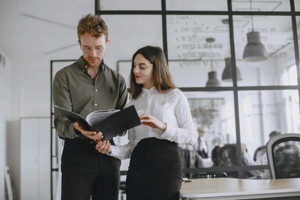 L'avenir du courrier : perspectives d'experts et innovations en vue